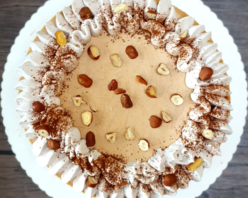 Entremet noisette Maison Gisèle avec mousse noisette et praliné croustillant